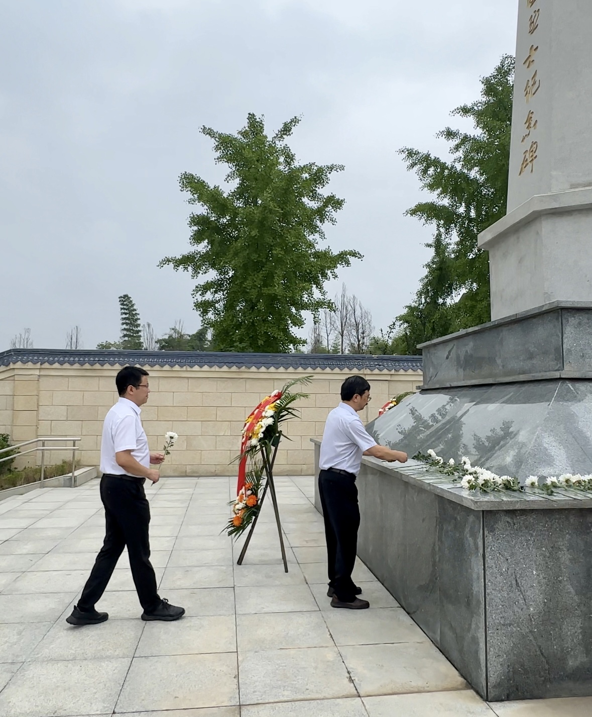 賡續(xù)紅色血脈 筑牢廉潔細(xì)胞|集團(tuán)各黨組織開展“七一”主題黨日活動(dòng)